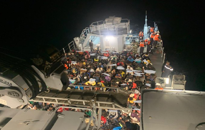 Émigration irrégulière : 683 migrants secourus en une semaine, la Marine nationale a sauvé 282 migrants samedi , 3 embarcations interceptées