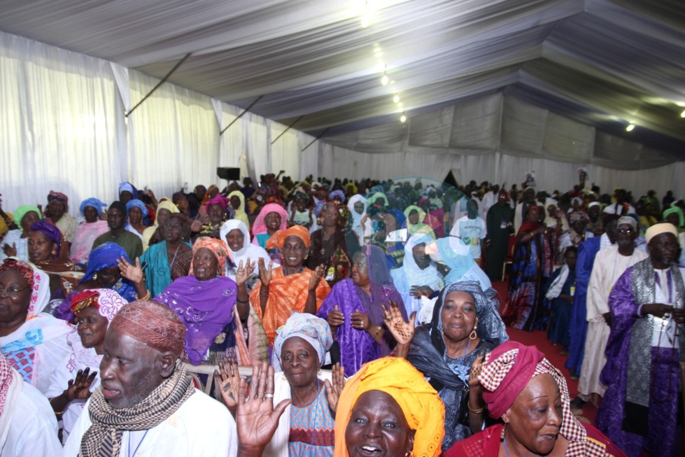 Référendum du 20 mars  : Revivez en images le meeting de Macky Sall à Guédiawaye