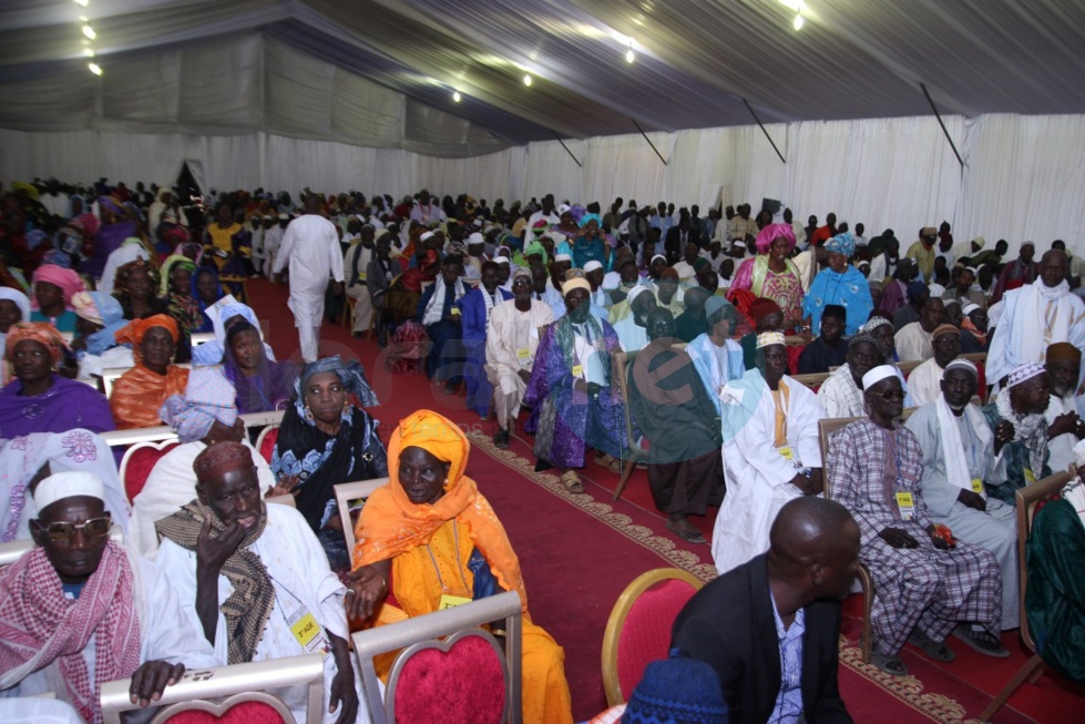 Référendum du 20 mars  : Revivez en images le meeting de Macky Sall à Guédiawaye