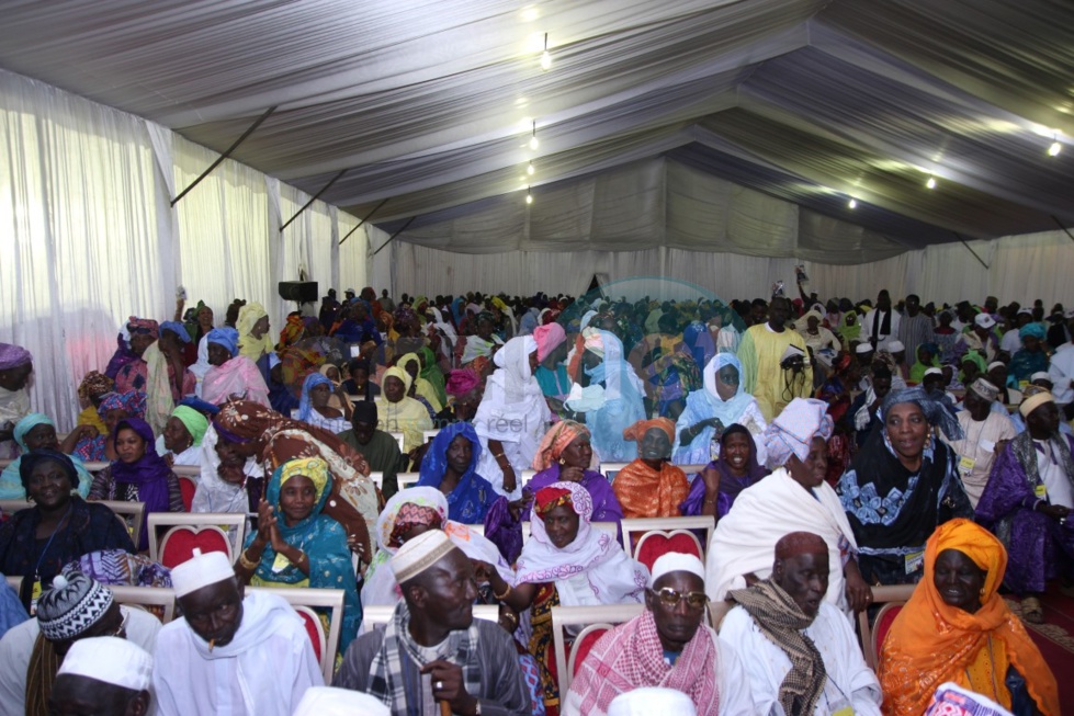 Référendum du 20 mars  : Revivez en images le meeting de Macky Sall à Guédiawaye