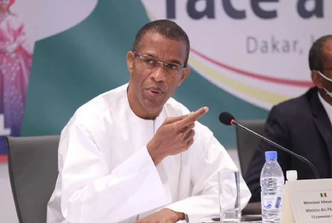 Dakar-Plateau : neuf rues et avenues rebaptisées pour honorer des figures religieuses, militaires et politiques
