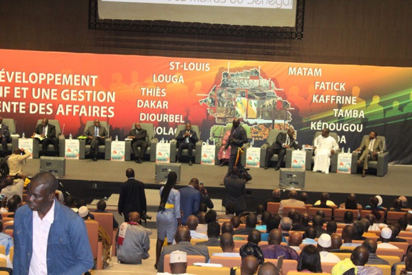 1er Congrès des maires : Mahammad Boun Abdallah Dionne invite les collectivités locales à nouer une collaboration soutenue avec l’Etat