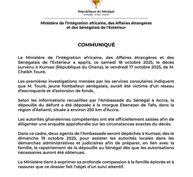 Manipulation : Le collectif de ses avocats dénonce une interprétation tendancieuse des propos de Pape Malick NDOUR Manipulation : Le collectif de ses avocats dénonce une interprétation tendancieuse des propos de Pape Malick NDOUR