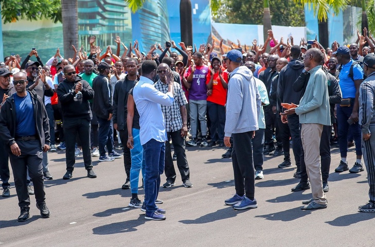 Randonnée pédestre à Kigali : Bassirou Diomaye Faye marche aux côtés de Paul Kagame pour la “Car Free Day”