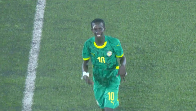 Foot – U17 : Le Sénégal remporte encore le Tournoi UFOA/A grâce à un Souleymane Commissaire Faye étincelant
