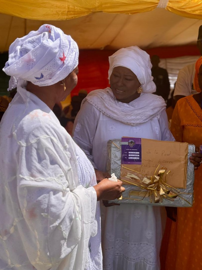 Photos + Vidéo / Kanel : L’accueil de Madame Rouguy Bocoum à la Ministre Maïmouna Dièye