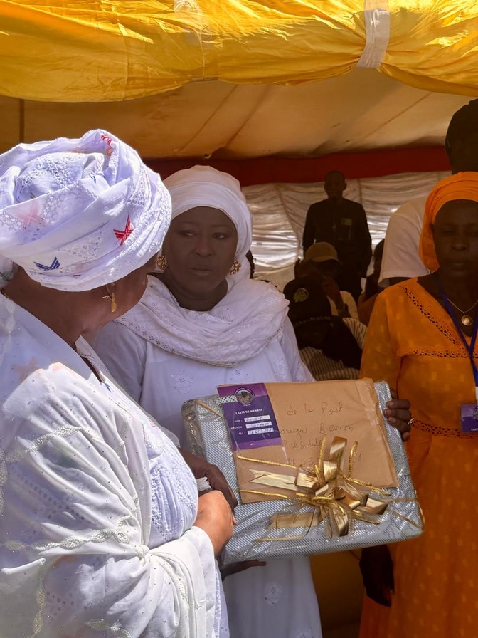Photos + Vidéo / Kanel : L’accueil de Madame Rouguy Bocoum à la Ministre Maïmouna Dièye