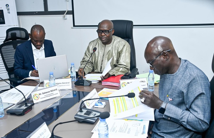 Photos/ Sous la présidence de M. Abdoulaye Fall : Première réunion du nouveau Comité Exécutif de la Fédération Sénégalaise de Football Photos/ Sous la présidence de M. Abdoulaye Fall : Première réunion du nouveau Comité Exécutif de la Fédération Sénégalaise de Football