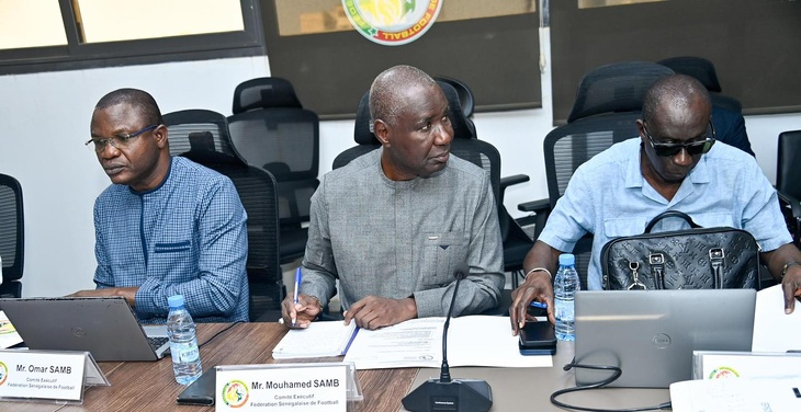 Photos/ Sous la présidence de M. Abdoulaye Fall : Première réunion du nouveau Comité Exécutif de la Fédération Sénégalaise de Football Photos/ Sous la présidence de M. Abdoulaye Fall : Première réunion du nouveau Comité Exécutif de la Fédération Sénégalaise de Football
