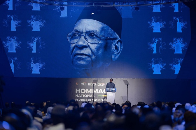 Hommage national au Pr Amadou Mahtar Mbow :  président Bassirou Diomaye Faye magnifie  un patriote du savoir et de la dignité