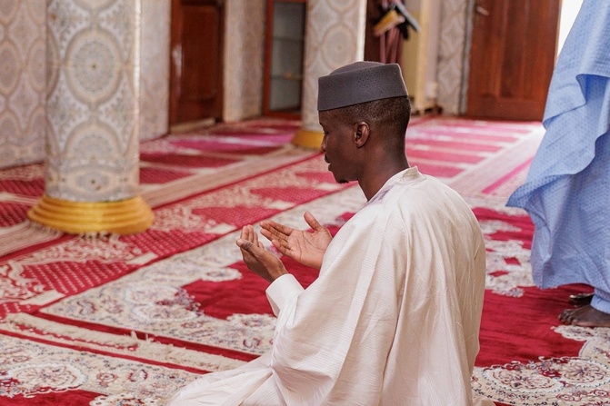 Tivaouane : Le ministre de l’Intérieur reçu par le Khalife général des Tidianes