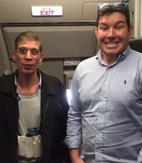 Le "meilleur selfie de tous les temps" avec le pirate de l'air du vol EgyptAir