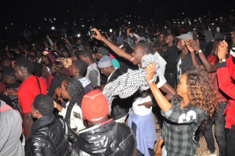 19-Photos-Les moments plus chauds du concert de WIZKID au monument de la renaissance