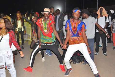 19-Photos-Les moments plus chauds du concert de WIZKID au monument de la renaissance