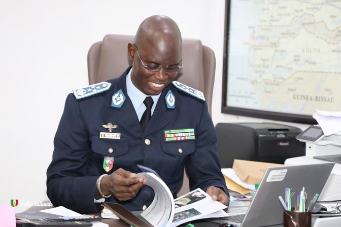 Police nationale : Lancement officiel de la revue « La Main Courante », une ambition d'inscrire sa communication dans la durée et la transparence Police nationale : Lancement officiel de la revue « La Main Courante », une ambition d'inscrire sa communication dans la durée et la transparence