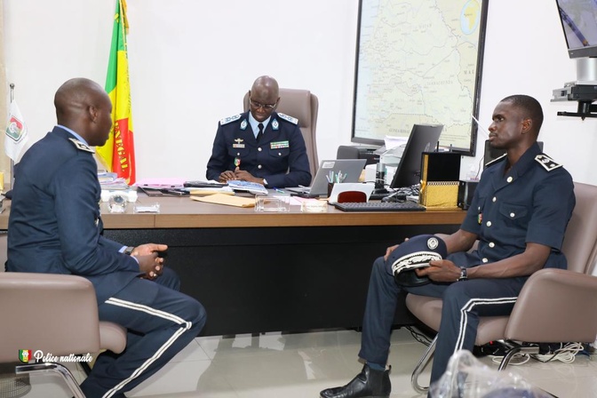 Police nationale : Lancement officiel de la revue « La Main Courante », une ambition d'inscrire sa communication dans la durée et la transparence Police nationale : Lancement officiel de la revue « La Main Courante », une ambition d'inscrire sa communication dans la durée et la transparence