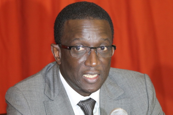 Internationalisation des monnaies : Amadou Bâ plaide pour l’équilibre des taux de change dans la zone Cfa