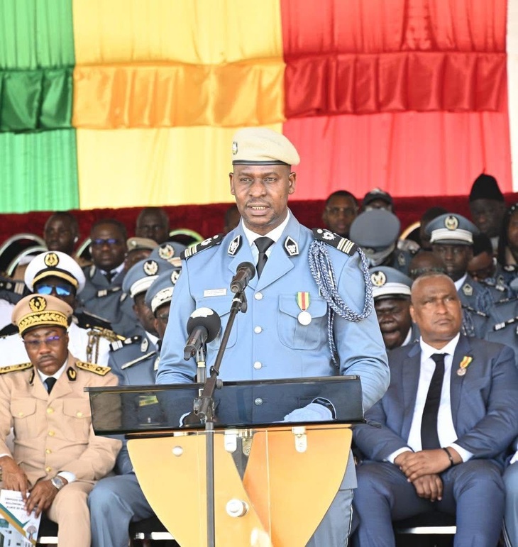 Photos / Cérémonie de sortie de la 40e promotion de l’Ecole des Douanes : 327 nouveaux agents intègrent les rangs Photos / Cérémonie de sortie de la 40e promotion de l’Ecole des Douanes : 327 nouveaux agents intègrent les rangs