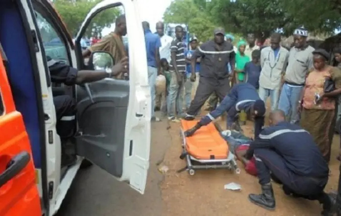 Axe Darou Mouhty–Ndoyène : Un véhicule particulier se renverse, faisant un mort et trois blessés graves