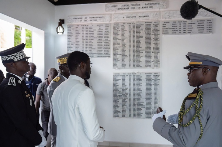 Photos / Journée des Forces armées : La Nation tout entière rend hommage à ses soldats, garants de l’indépendance, de stabilité et d’unité