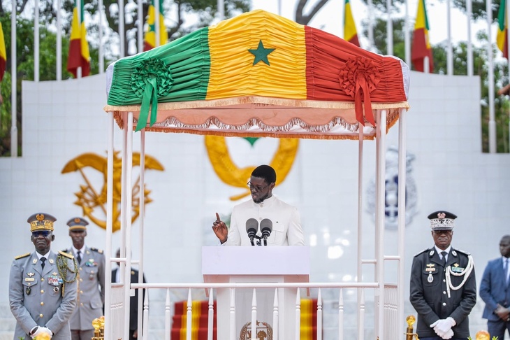 Photos / Journée des Forces armées : La Nation tout entière rend hommage à ses soldats, garants de l’indépendance, de stabilité et d’unité Photos / Journée des Forces armées : La Nation tout entière rend hommage à ses soldats, garants de l’indépendance, de stabilité et d’unité