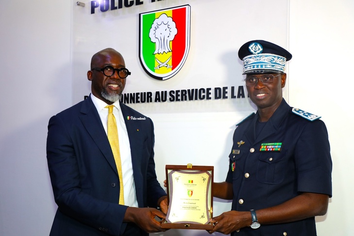 Photos : L’Inspecteur Général de Police Mame Seydou Ndour, DG de la Police nationale, a reçu Fadilou Keïta, DG de la CDC, ce mardi