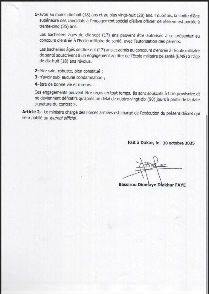 Armée : Le Président Bassirou Diomaye Faye modifie les conditions de recrutement volontaire Armée : Le Président Bassirou Diomaye Faye modifie les conditions de recrutement volontaire