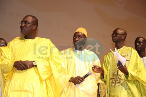 Foddé : La 3e édition du Gala de Baaba Maal au Grand Théâtre  avec comme parrain Mamadou Oumar Bocoum et Racine Sy pour soutenir le Président Macky Sall 