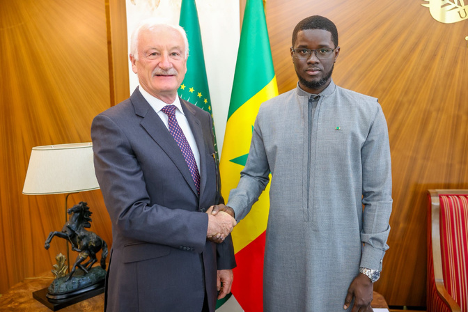 Rencontre entre Diomaye Faye et Ilan Cockerill : Vers la mise en place d’une usine dédiée au traitement des minerais réfractaires