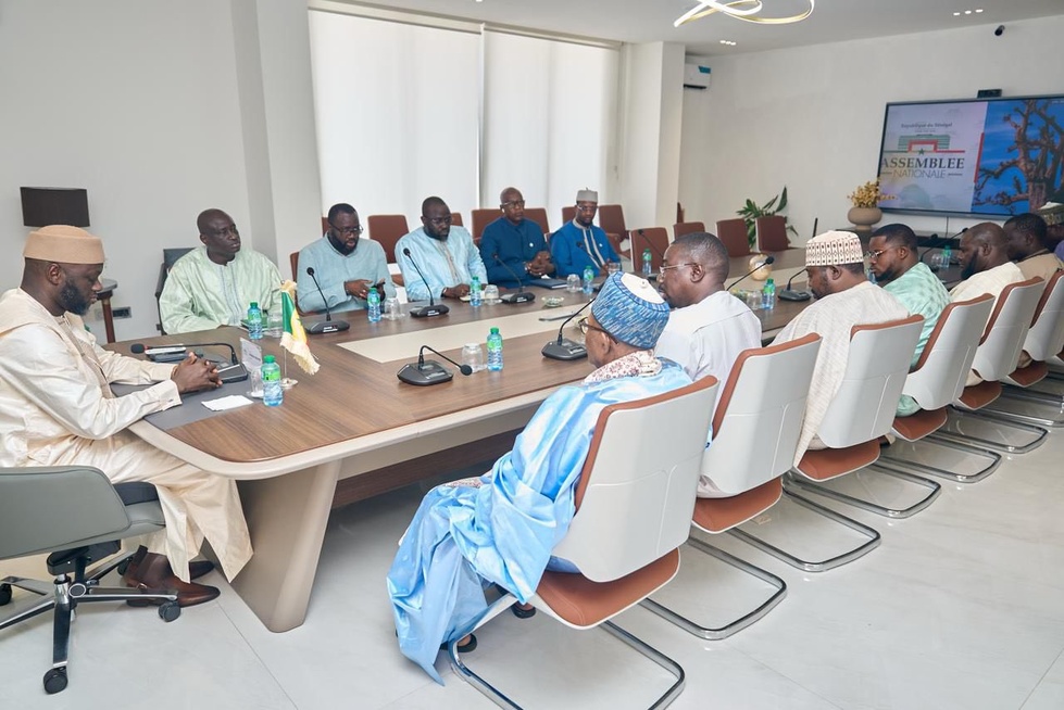 Assemblée nationale : L’appel du Khalife général de Léona Niassène, en faveur de la paix, de l’unité et de la cohésion nationale Assemblée nationale : L’appel du Khalife général de Léona Niassène, en faveur de la paix, de l’unité et de la cohésion nationale