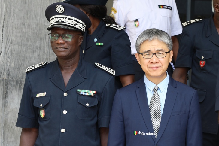Photos : L’Inspecteur Général de Police Mame Seydou NDOUR, DG de la Police nationale a reçu en audience, Son Excellence M. LI ZHIGANG, Ambassadeur de la République populaire de Chine, ce mercredi