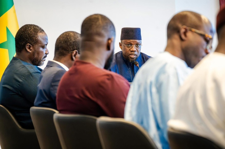 Photos: Le Premier ministre Ousmane SONKO a présidé le Comité de mise en œuvre des mesures du Plan de redressement économique et social (PRES), ce jeudi Photos: Le Premier ministre Ousmane SONKO a présidé le Comité de mise en œuvre des mesures du Plan de redressement économique et social (PRES), ce jeudi