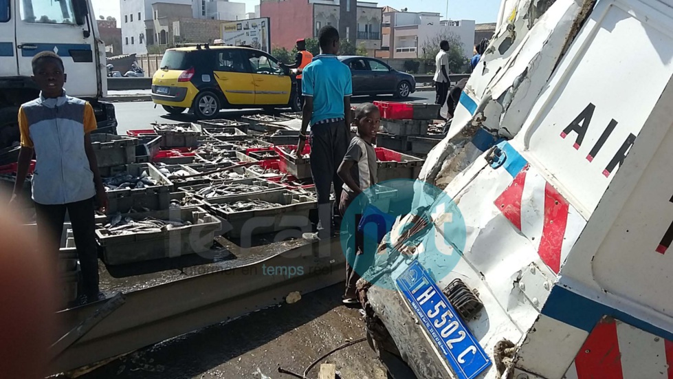 Encore un accident à hauteur de l'école Mariama Niasse (images)