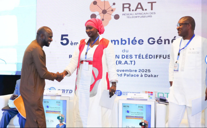 Photos  / Forum Africain de la Télédiffusion : Abdoul Aziz Zoumarou, PCA de TDS-SA, loue le travail de la DG, Dr. Aminata Sarr Ndiaye