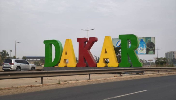 Jeux Olympiques de la Jeunesse 2026/ En hommage à l'hospitalité sénégalaise : Alhassane Ndiaye, artiste sénégalais offre son œuvre monumentale d'art à Abass Fall, Maire de la Ville de Dakar Jeux Olympiques de la Jeunesse 2026/ En hommage à l'hospitalité sénégalaise : Alhassane Ndiaye, artiste sénégalais offre son œuvre monumentale d'art à Abass Fall, Maire de la Ville de Dakar