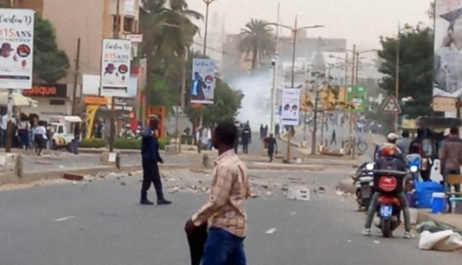 Situation de crise à l’Ucad : Le mouvement des Étudiants Jëf Jël exprime son indignation