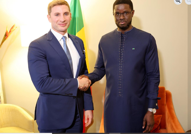 Abidjan/ Investiture du Président Alassane Ouattara : le Président de la République a accordé une audience à M. Jacob Helberg, Sous-secrétaire d’État américain aux Affaires économiques, cet après-midi