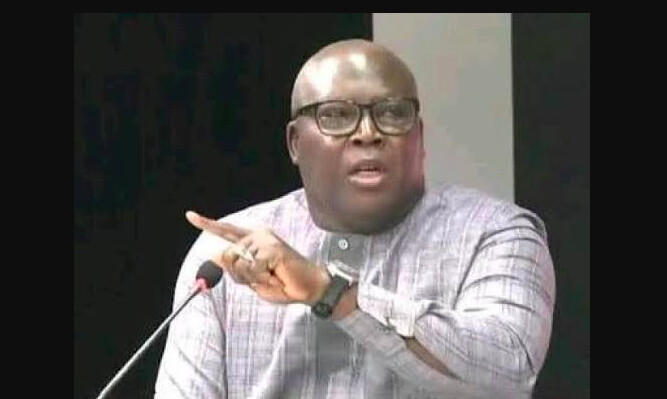 Justice: Le journaliste Pape Sané a été condamné à trois mois de prison avec sursis et à une amende de 250 000 francs Cfa