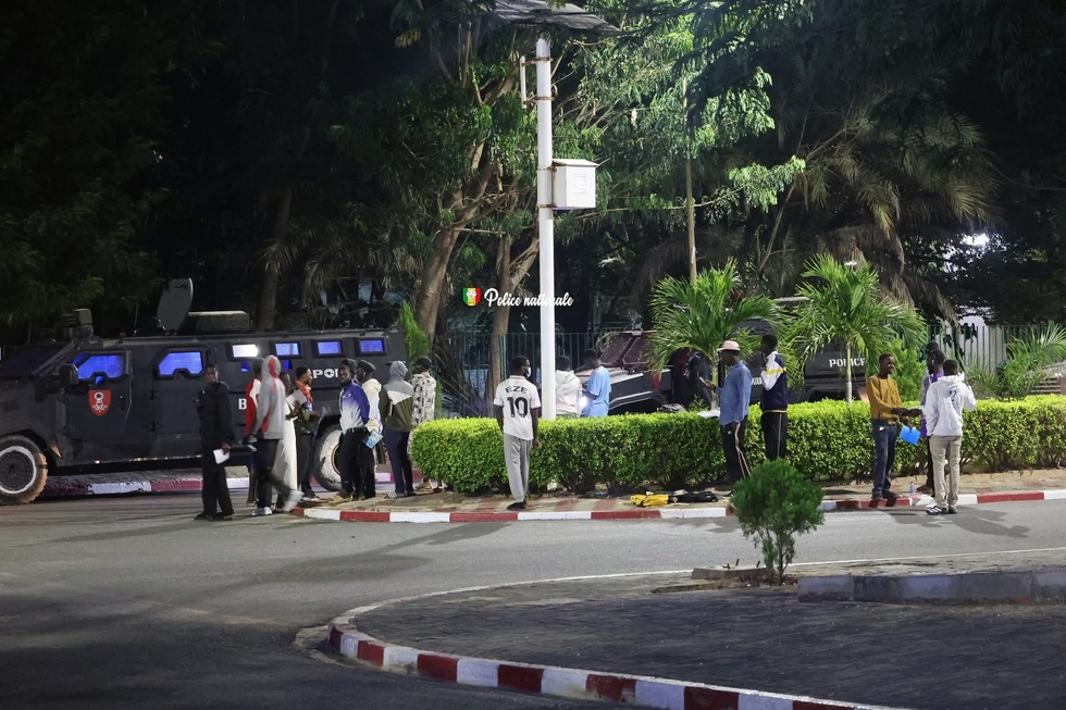 Le GMI lève son dispositif à l'UCAD