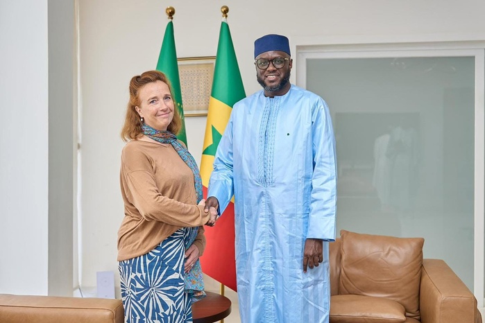 El Malick Ndiaye reçoit les Ambassadrices de Colombie et de Finlande El Malick Ndiaye reçoit les Ambassadrices de Colombie et de Finlande