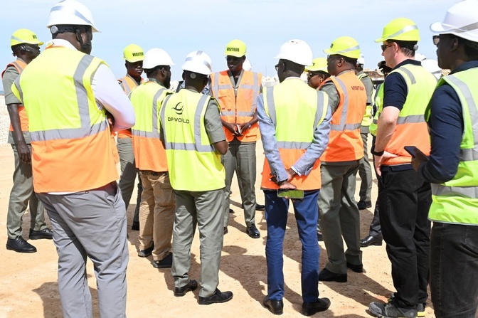 Le Directeur général des Douanes en visite sur le chantier du futur port de Ndayane