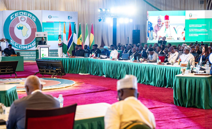 Photos / 68ᵉ Session ordinaire de la Conférence des Chefs d’État et de Gouvernement de la CEDEAO : le Sénégal désigné pour assurer la présidence de la Commission de l’Organisation pour la période 2026-2030 Photos / 68ᵉ Session ordinaire de la Conférence des Chefs d’État et de Gouvernement de la CEDEAO : le Sénégal désigné pour assurer la présidence de la Commission de l’Organisation pour la période 2026-2030