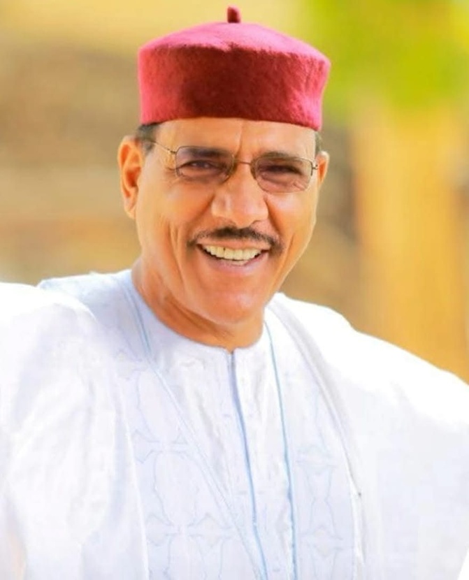 Hommage à Mohamed Bazoum : La dignité au-delà du fauteuil