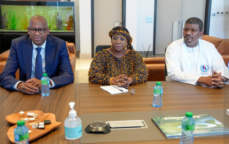 Photos / Primature : Le Premier ministre Ousmane Sonko a reçu une délégation de la CNDH, ce lundi