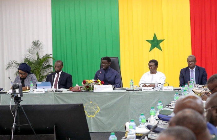 Jeux olympiques de la Jeunesse 2026 : Le Chef de l’État appelle à la rigueur et à l’efficacité Jeux olympiques de la Jeunesse 2026 : Le Chef de l’État appelle à la rigueur et à l’efficacité