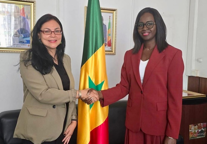 Renforcement des relations Sénégal–Venezuela : S.E L’Ambassadrice Regzeida Elena González Herrera reçue à l’Assemblée nationale