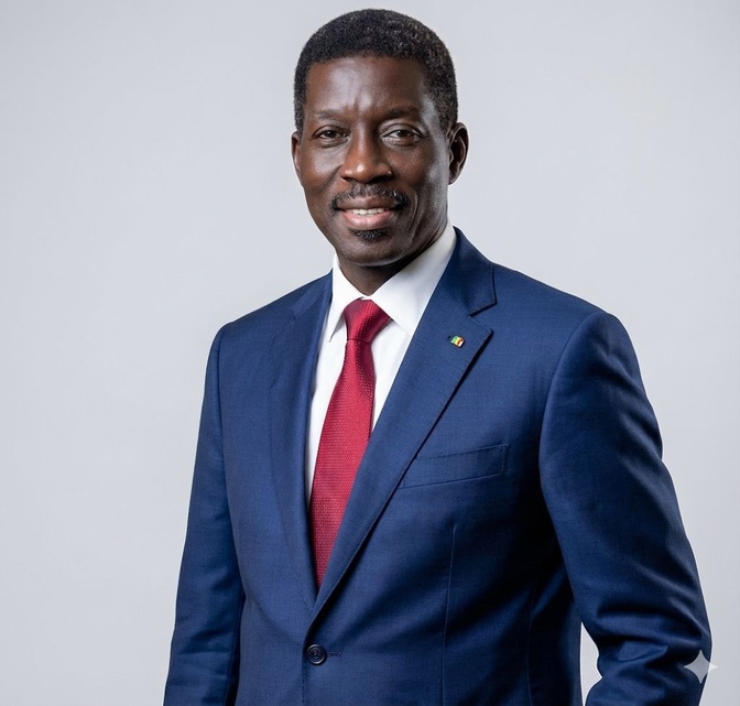 “Monnaie, Souveraineté et Avenir : L’audace de voir loin”, Par Talla Sylla