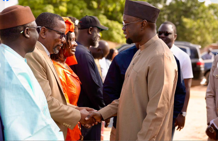Photos / Commune de Passy : Le Premier ministre Ousmane SONKO a procédé à la pose de la première pierre du lycée moderne