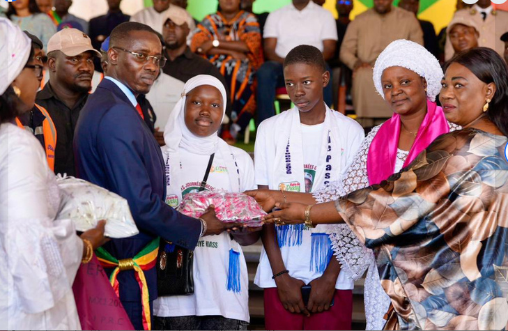 Photos / Commune de Passy : Le Premier ministre Ousmane SONKO a procédé à la pose de la première pierre du lycée moderne