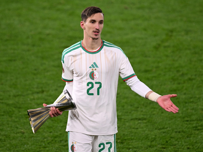 Algérie-RD Congo: "Je quitte le stade en larmes", l'émotion de Boulbina après son but salvateur